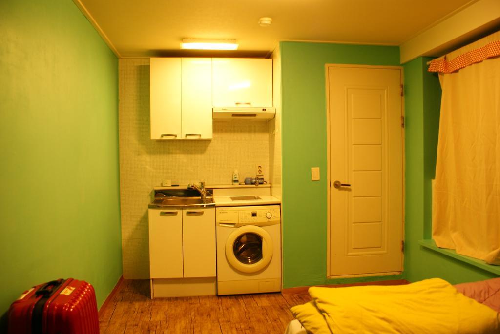 J Guesthouse Seúl Habitación foto
