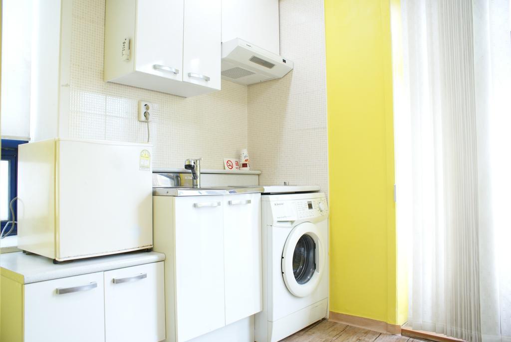 J Guesthouse Seúl Habitación foto